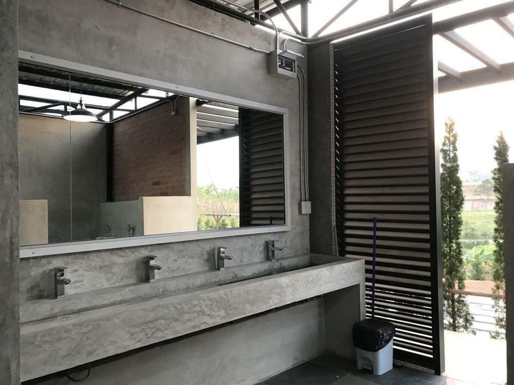 Hotel Kondee Cino Cafe & Glamping Khao Kho Exterior foto