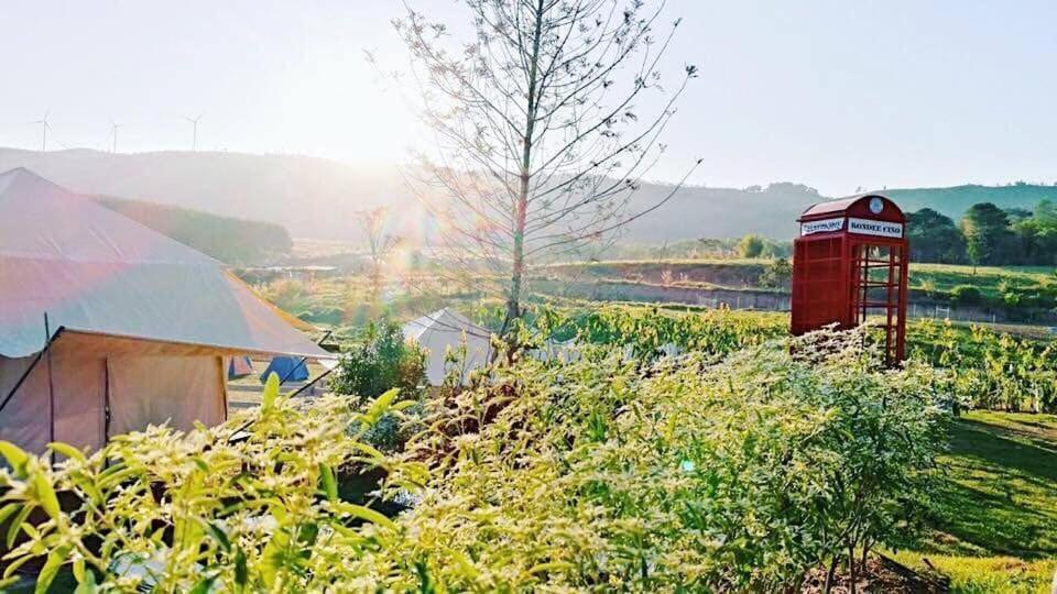 Hotel Kondee Cino Cafe & Glamping Khao Kho Exterior foto
